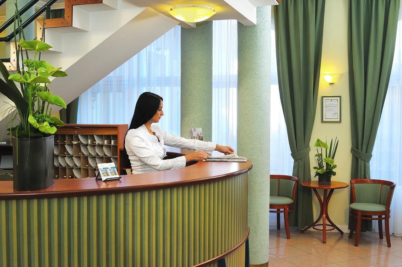 Baross City Apartments Будапеща Екстериор снимка