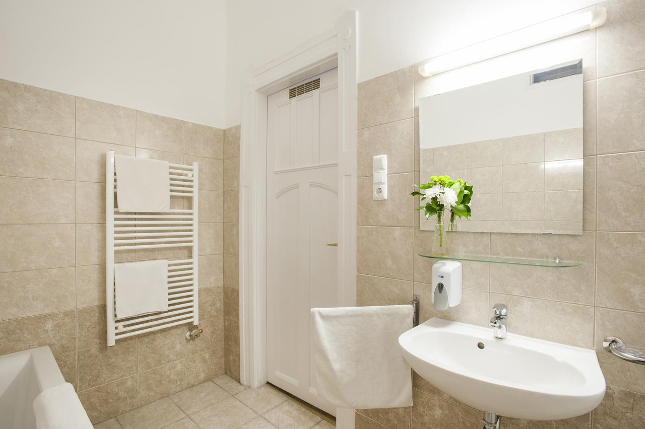 Baross City Apartments Будапеща Екстериор снимка