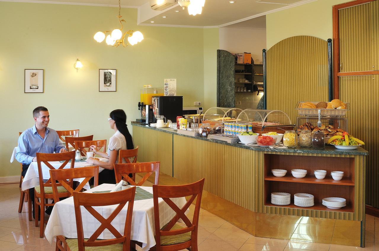 Baross City Apartments Будапеща Екстериор снимка