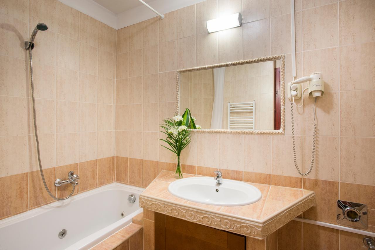 Baross City Apartments Будапеща Екстериор снимка